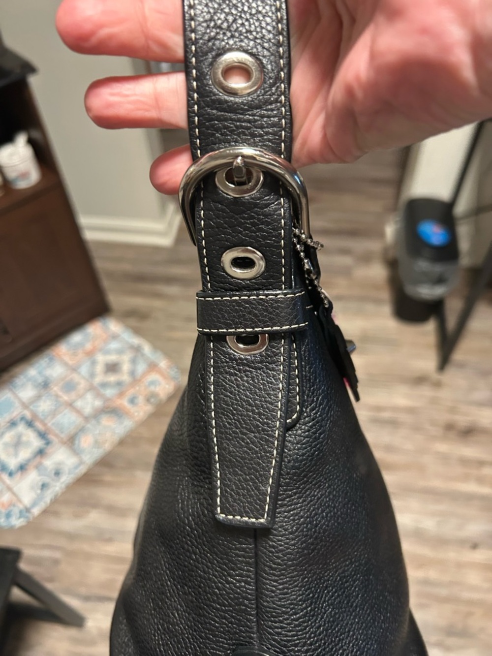 Coach❤️Y2K Black Leather Hobo Converter Shoulder/Crossbody Bag with Pink Scarf - Picture 6 of 16